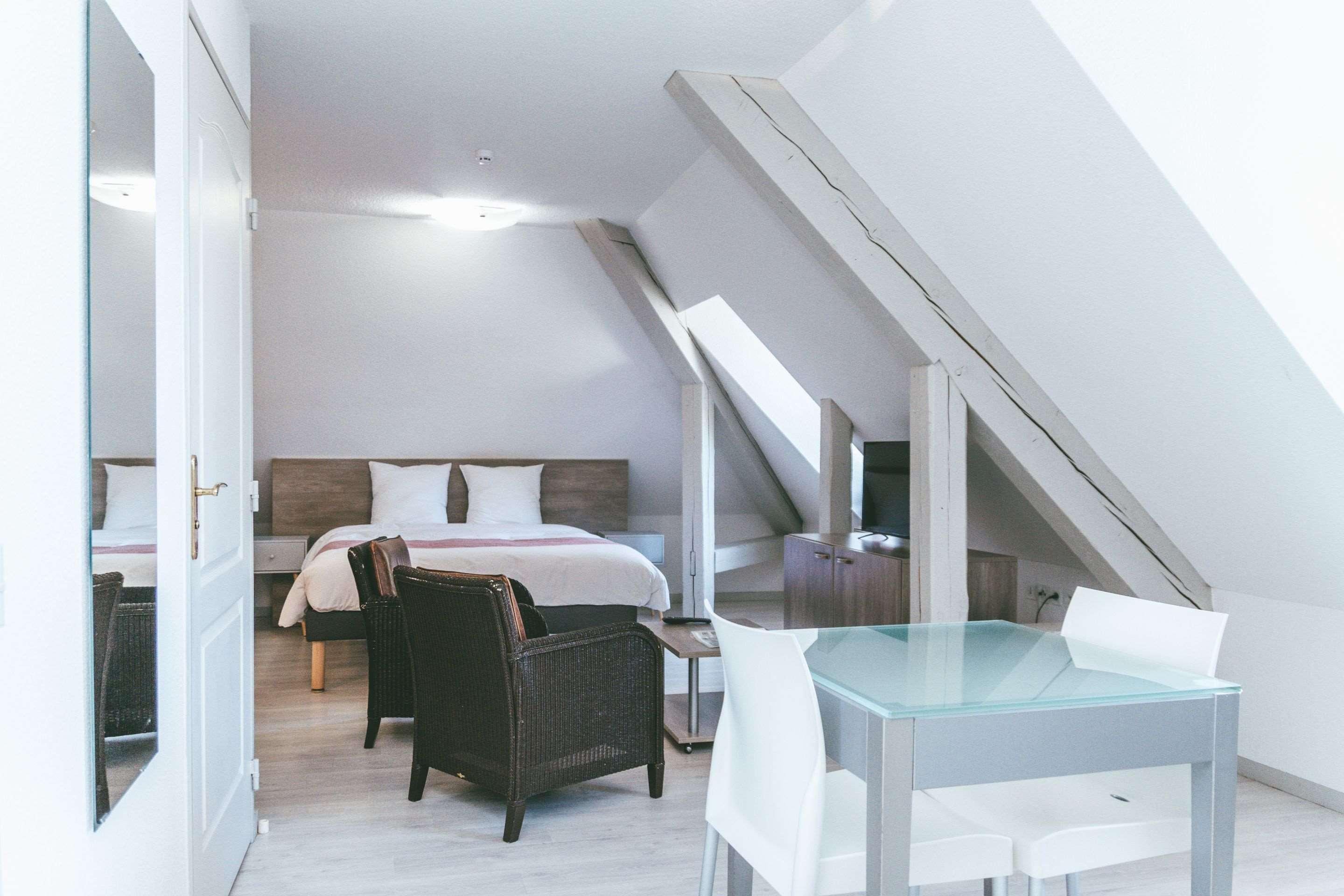 Terres De France - Appart'Hotel Le Splendid Allevard Εξωτερικό φωτογραφία